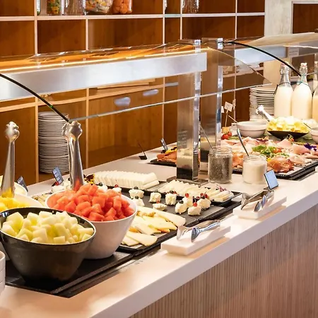 Hotel Ocean Drive 5*